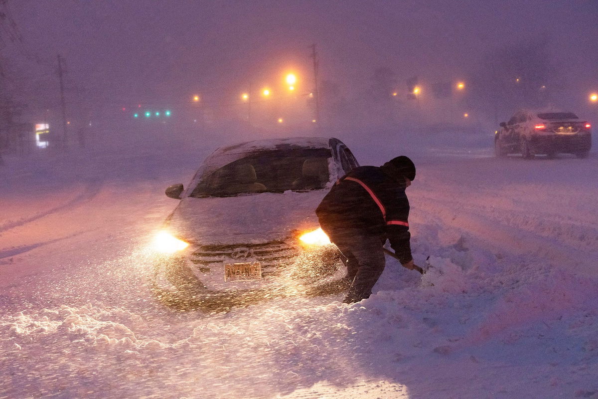 <i>Peter Ackerman/Asbury Park Press/USA Today</i><br/>A storm threatens to deliver heavy snow and strong winds combined with bitterly cold temperatures to much of the US on December 20