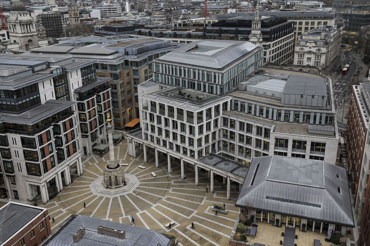 <i>Simon Dawson/Bloomberg/Getty Images</i><br/>Microsoft is buying a 4% stake in the London Stock Exchange. Pictured is a file image of the London Stock Exchange.