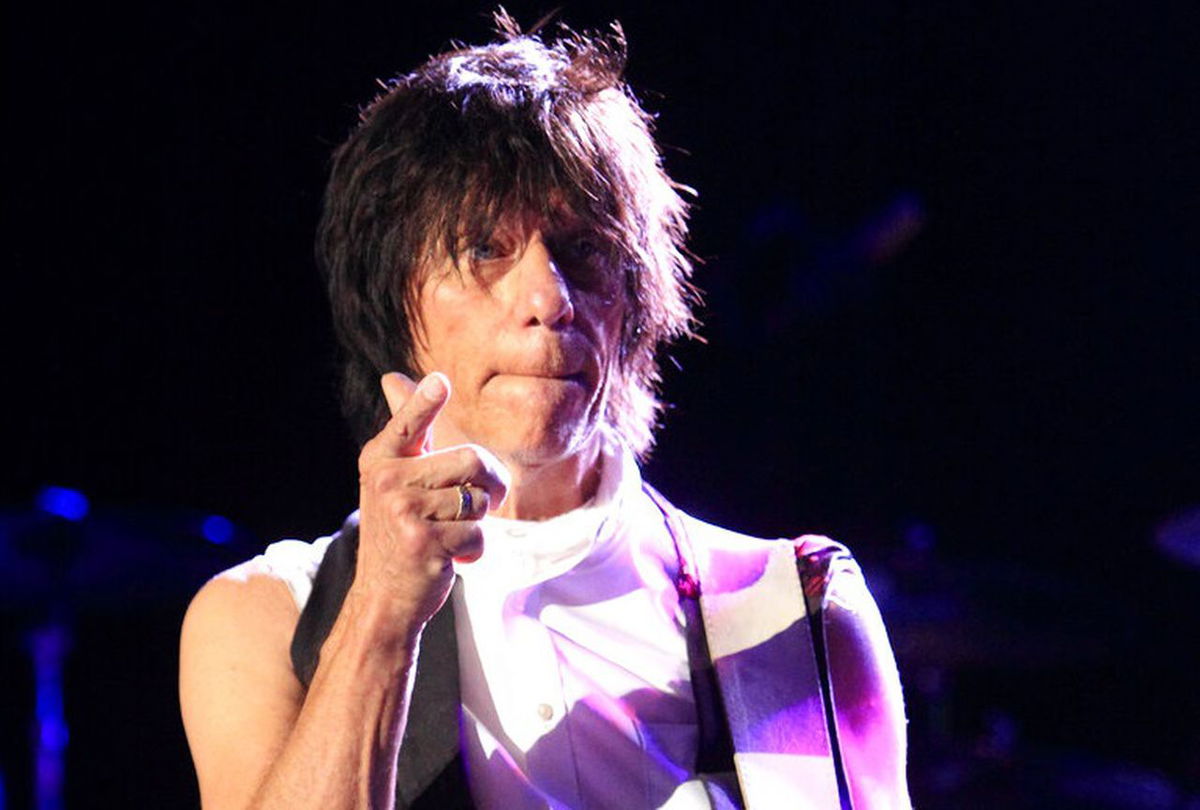 Jeff Beck, guitarist who influenced generations, dies at 78