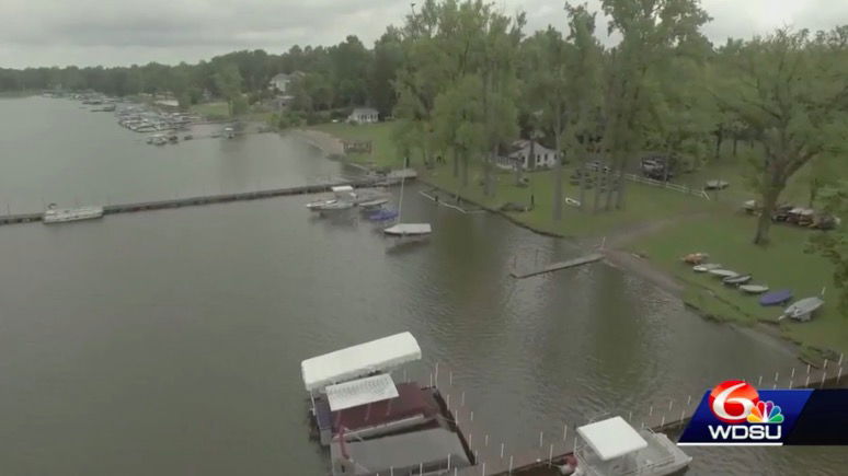 <i>WDSU</i><br/>The University Lakes