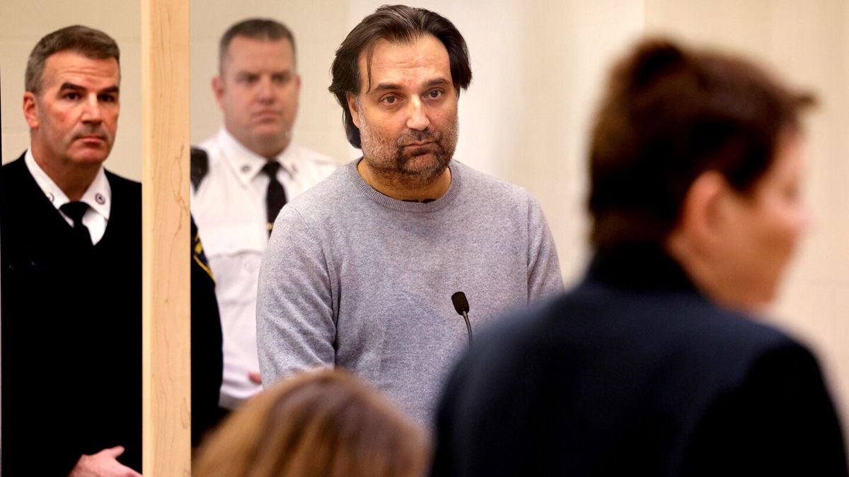 <i>Craig F. Walker/Pool/The Boston Globe/AP</i><br/>Brian Walshe (center) listens during his arraignment on January 18 at Quincy District Court in Quincy