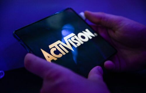 Activision Blizzard settles the Securities and Exchange Commission charges for $35 million.