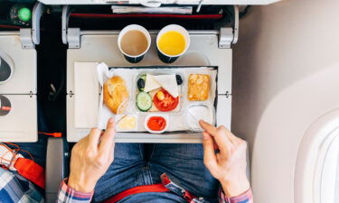 Not everyone wants to eat on a flight.