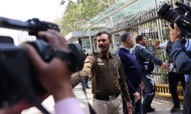 Indian tax officials continued their search of the BBC's offices in New Delhi and Mumbai for the third consecutive day.