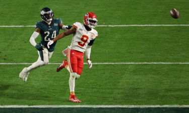 James Bradberry (left) of the Philadelphia Eagles was called for holding Kansas City's JuJu Smith-Schuster late in the fourth quarter of Sunday's Super Bowl.