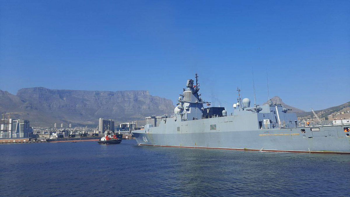 <i>Russian Consulate in Cape Town via Twitter</i><br/>Russian frigate docks in South Africa ahead of joint naval drills with China and Russia.