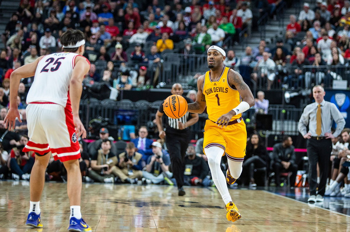 <i>Thurman James/CSM/Shutterstock</i><br/>Arizona State guard Luther Muhammad brings the ball up court during the NCAA Pac 12 men's basketball tournament semifinals against the Arizona Wildcats.