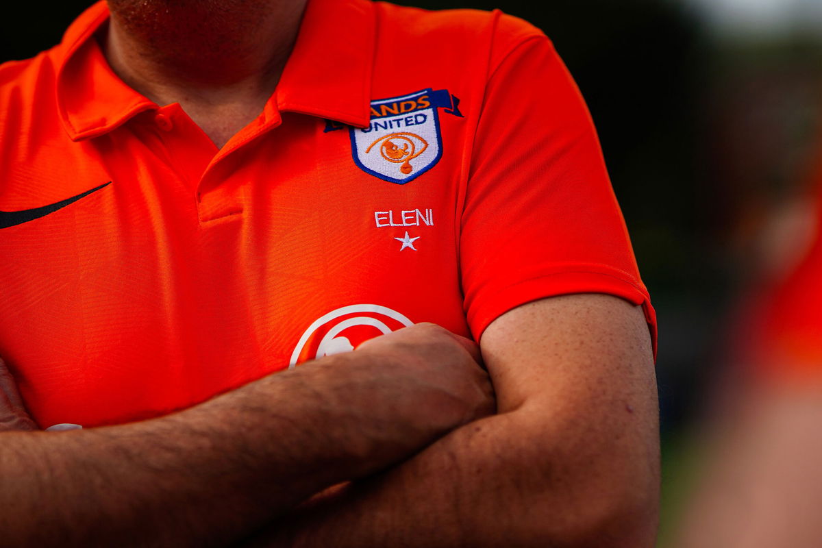 <i>lockiephoto/Sands United FC</i><br/>A Sands United FC London badge on a player's jersey.