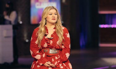 Kelly Clarkson says she's done with marriage