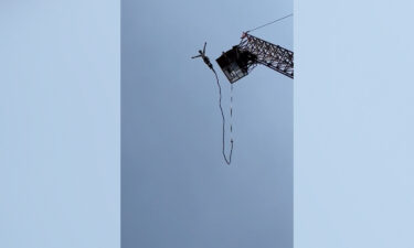 This screen grab shows a tourist moments before his bungee cord snapped during a jump in Pattaya