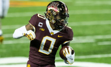 Baltimore Ravens wide receiver Rashod Bateman wearing the #0 jersey when he played in college for the Minnesota Golden Gophers.