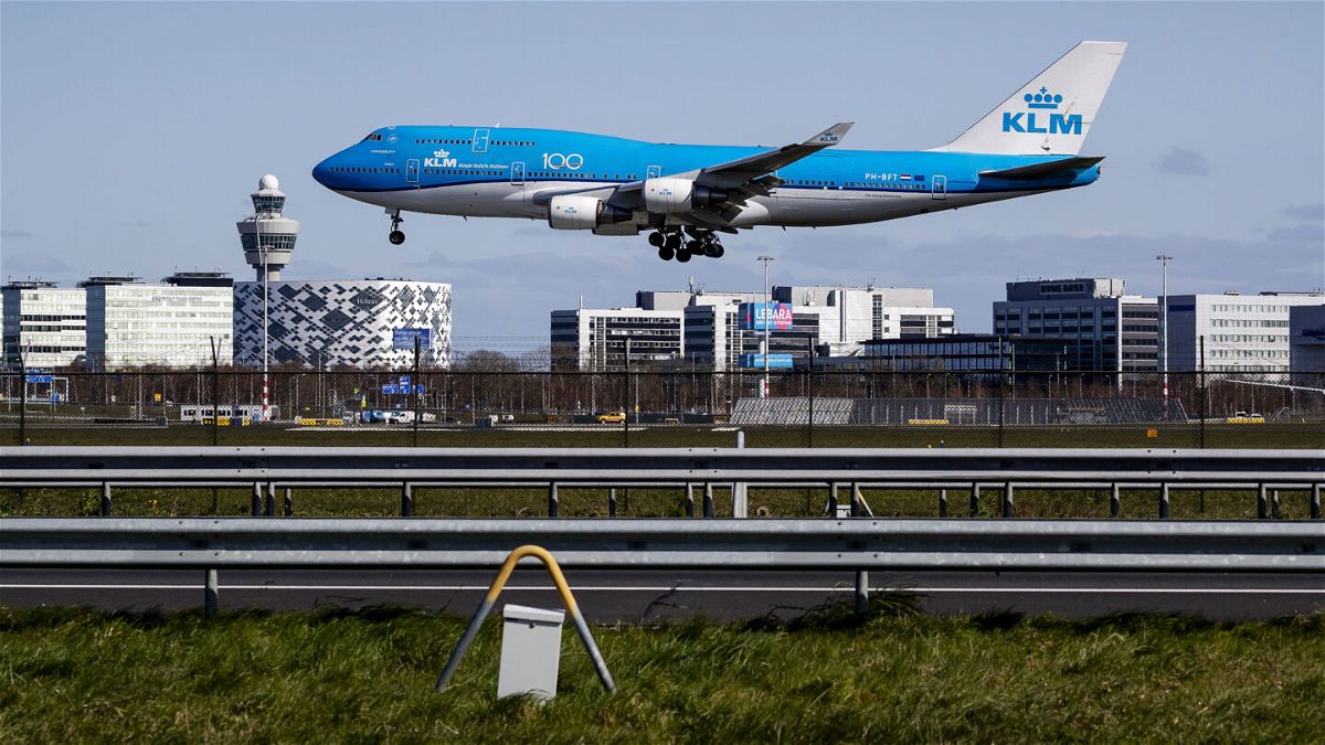 <i>Robin Van Lonkhuijsen/ANP/AFP via Getty Images</i><br/>Dutch carrier KLM has raised concerns about the proposed cap on international flights.