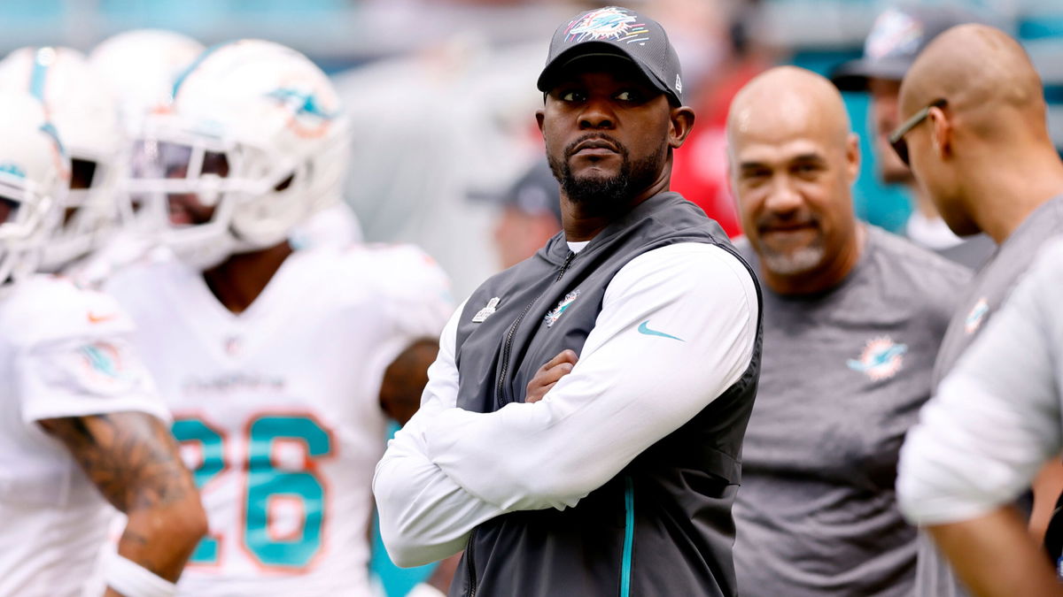 Brian Flores: Former Miami Dolphins coach sues NFL for alleged 'racist  hiring policies', NFL News