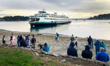 The ferry "Walla Walla" ran aground in Rich Passage near Bainbridge Island west of Seattle on  April 15. There were no immediate reports of injuries or contamination