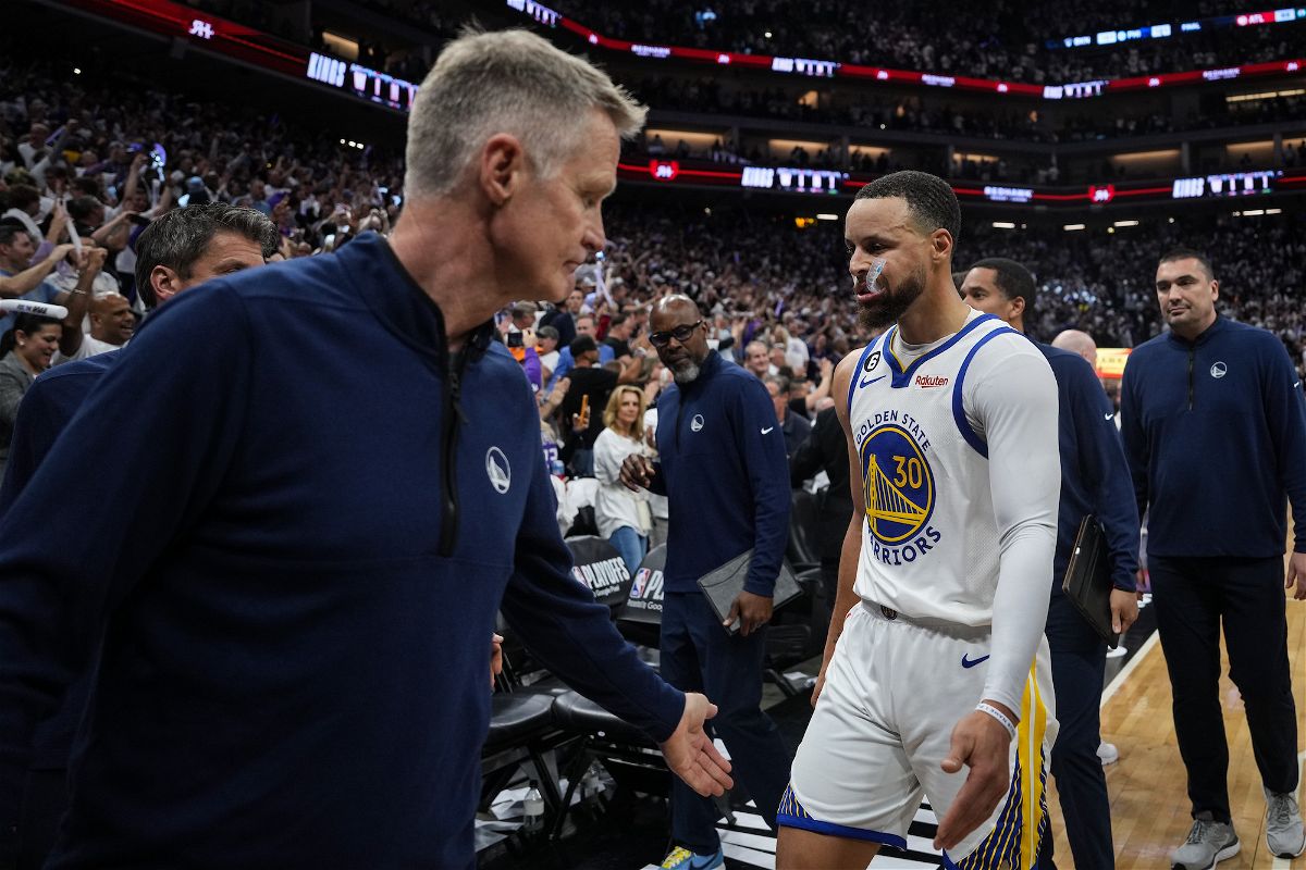 <i>Loren Elliott/Getty Images</i><br/>Steph Curry finished with 30 points.
