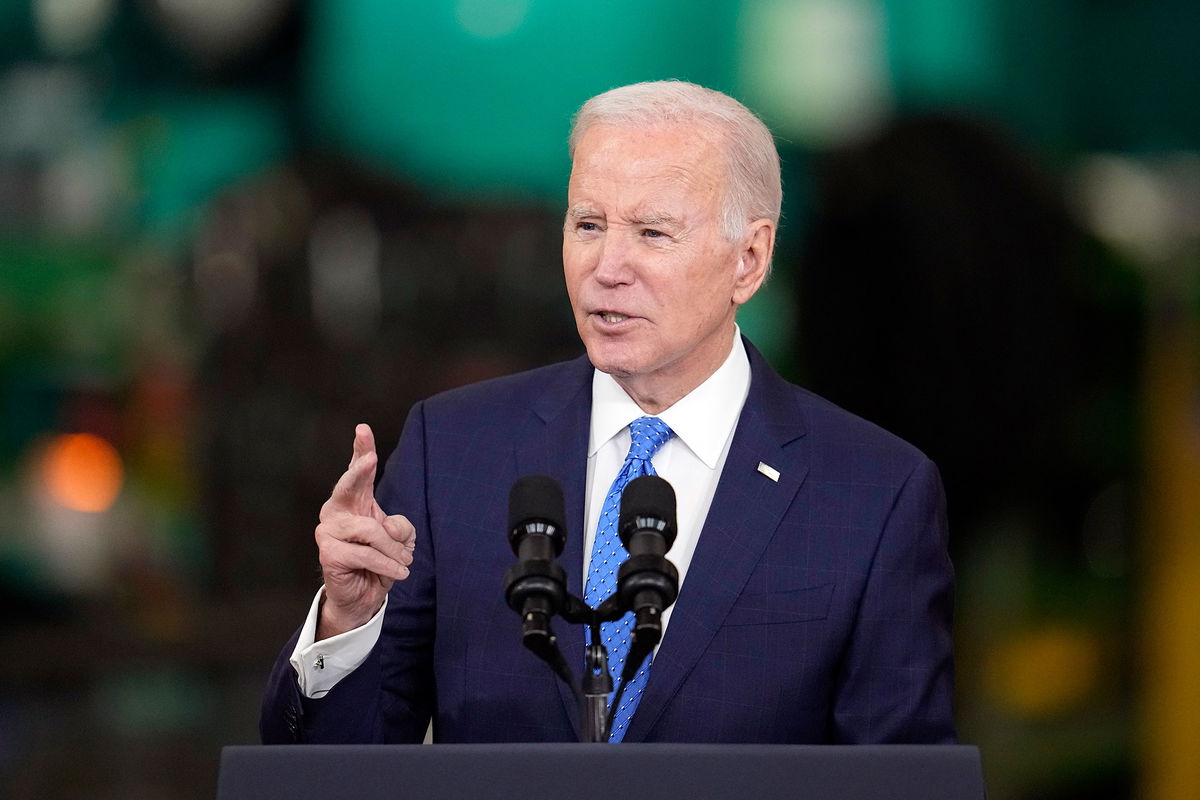 <i>Abbie Parr/AP</i><br/>President Joe Biden speaks at the Cummins Power Generation Facility in Fridley