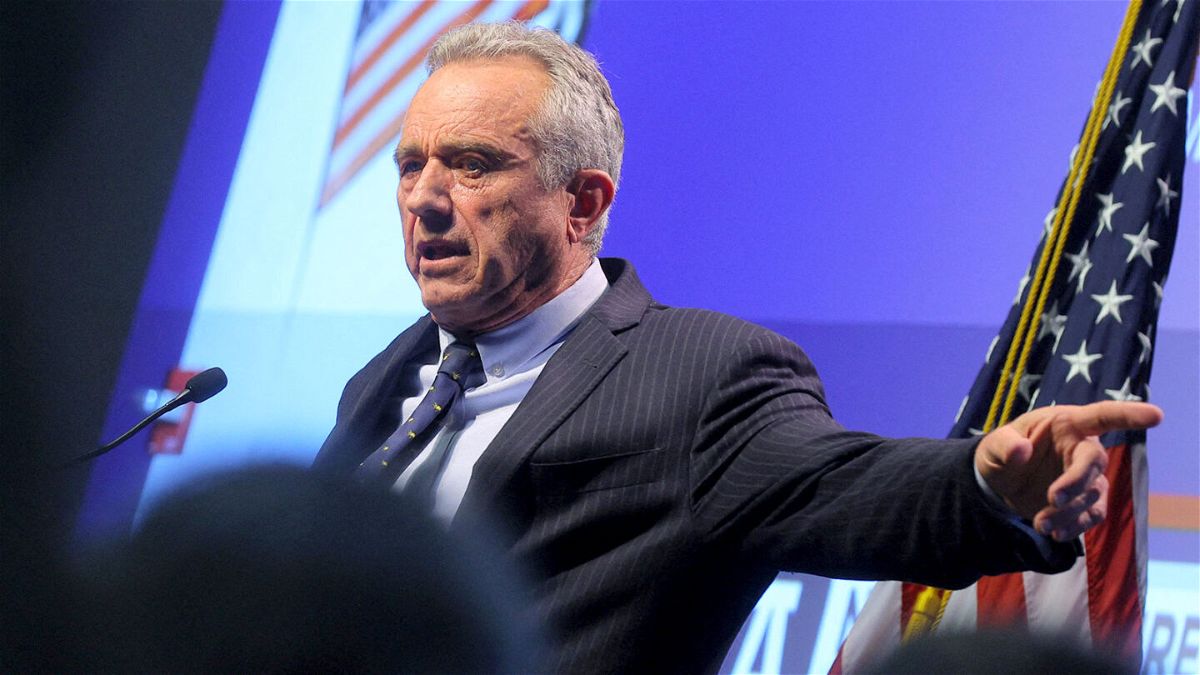 <i>BRIAN SNYDER/X90051/REUTERS</i><br/>Robert F. Kennedy Jr. speaks at the New Hampshire Institute of Politics at St. Anselm College in Manchester