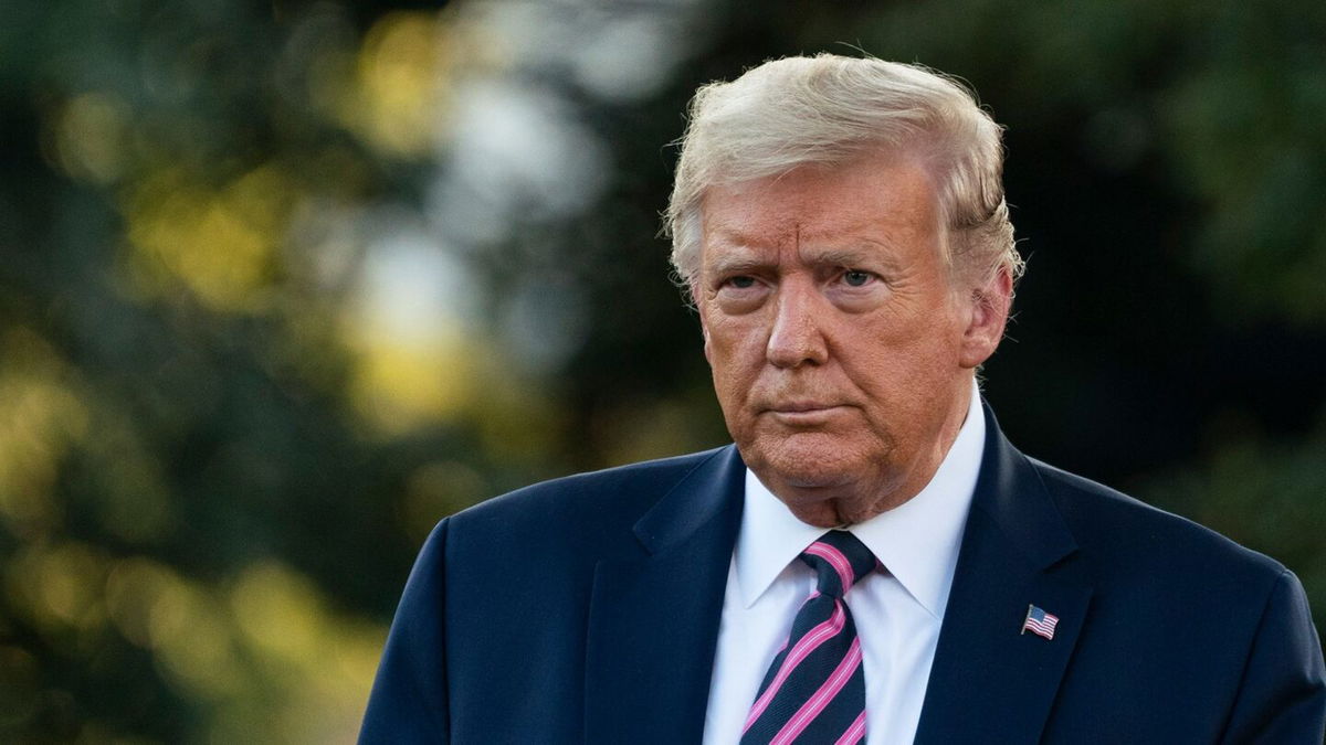 <i>Drew Angerer/Getty Images</i><br/>U.S. President Donald Trump exits the Oval Office and walks to Marine One on the South Lawn of the White House on September 22