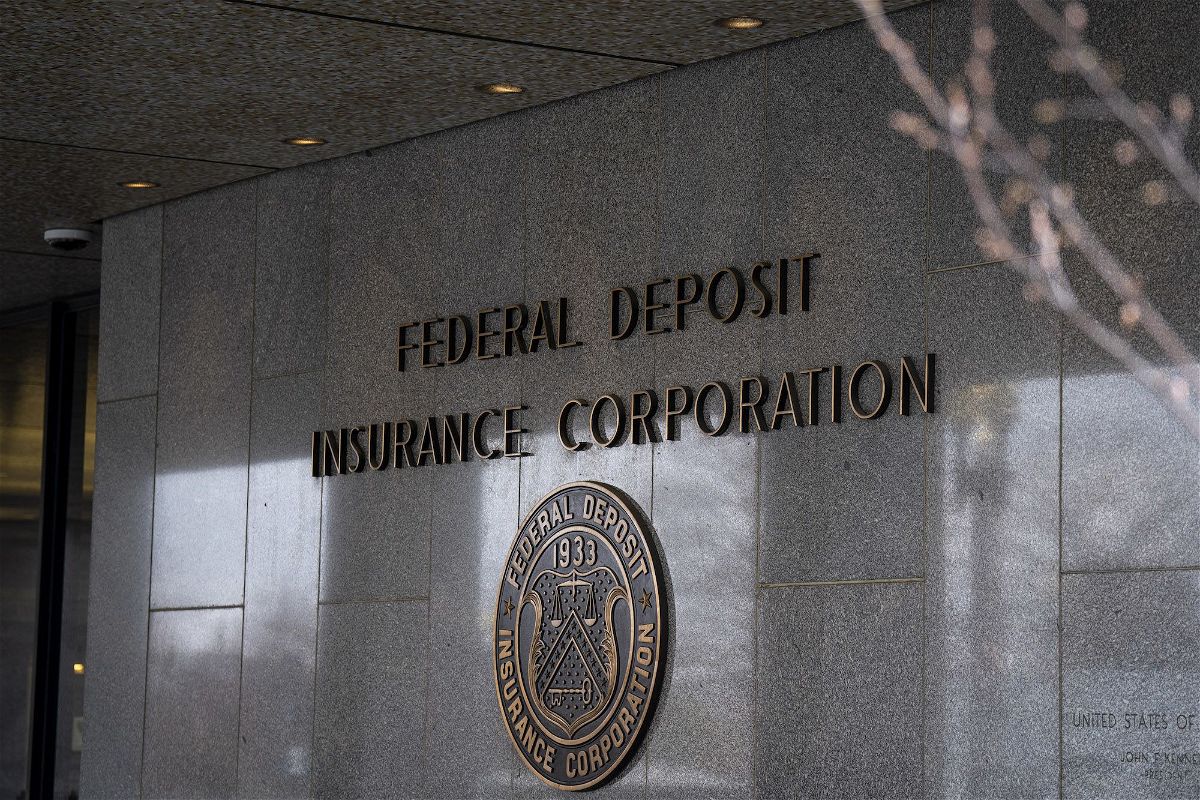 <i>Al Drago/Bloomberg/Getty Images</i><br/>The Federal Deposit Insurance Corp. (FDIC) headquarters in Washington