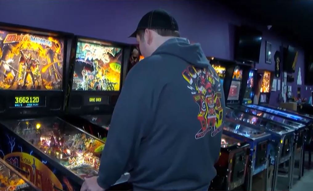 <i></i><br/>Dalton Ely won $15K in the pinball High Stakes Championship on Jan. 7