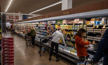 Shoppers at an Albertsons-owned Safeway grocery store in Scottsdale in 2024.