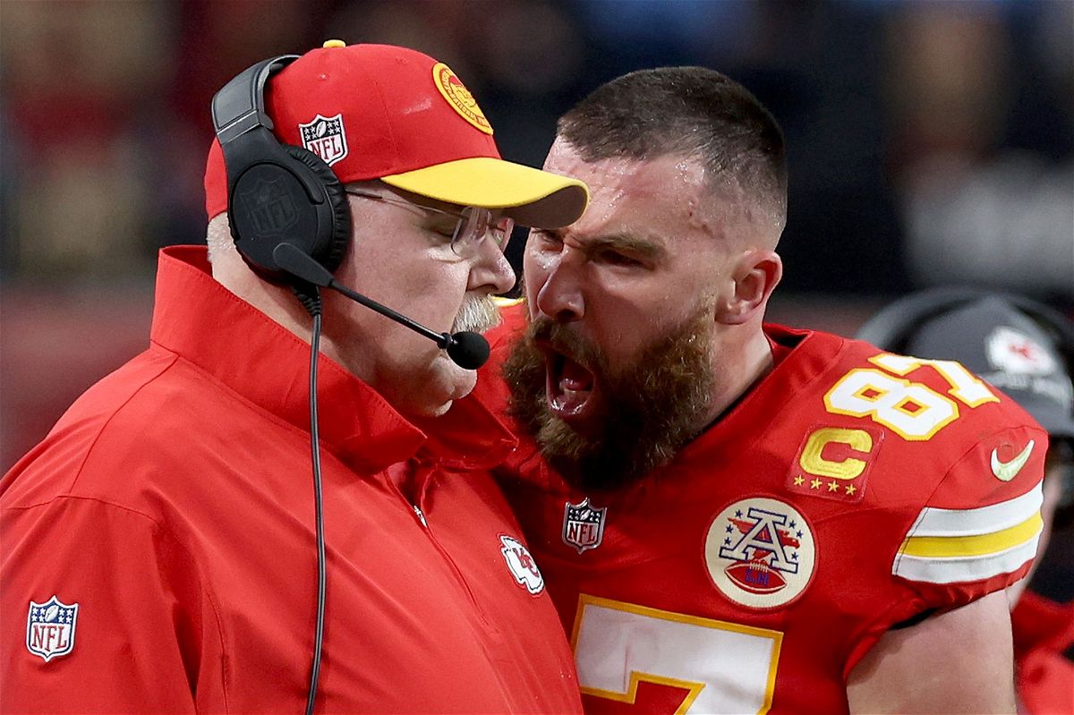 <i>Jamie Squire/Getty Images</i><br/>Travis Kelce shouts at head coach Andy Reid on the sideline during Super Bowl LVIII.