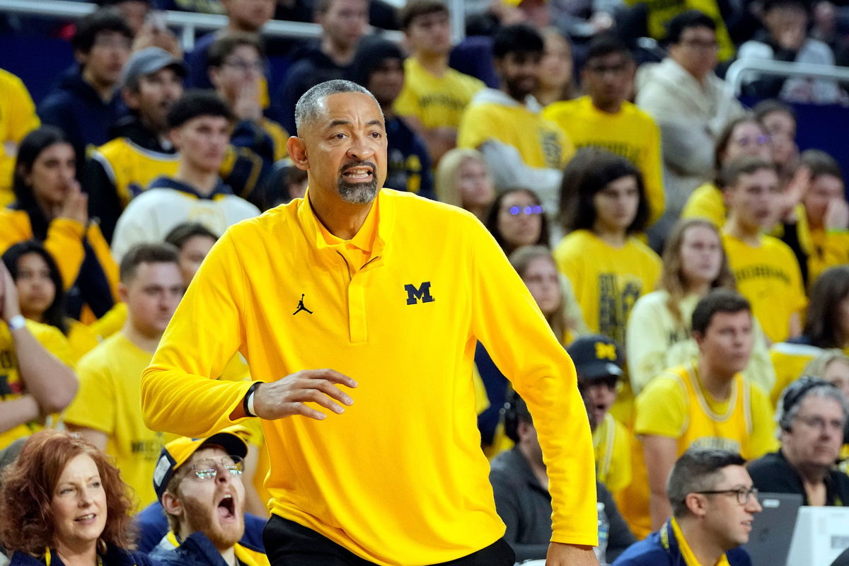 <i>Carlos Osorio/AP via CNN Newsource</i><br/>Juwan Howard coached his final home game Sunday at Michigan