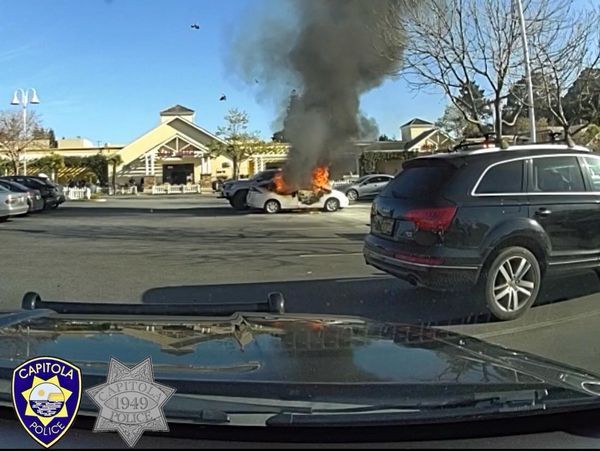 Woman injured in car fire in Capitola, police say