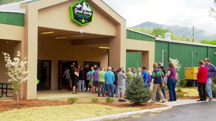 <i>WLOS via CNN Newsource</i><br/>Opening day for the Great Smoky Cannabis Dispensary in Cherokee