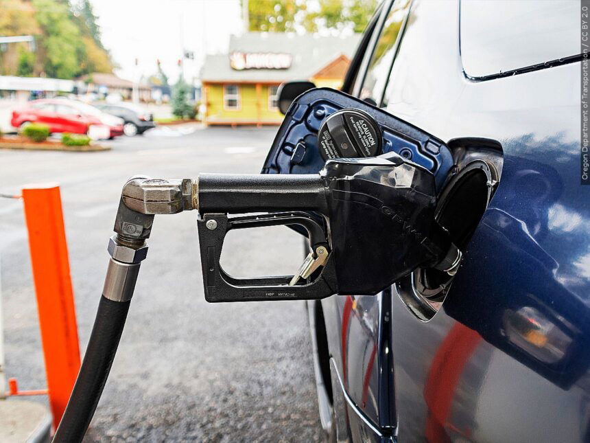 California gas tax increases to two cents KION546