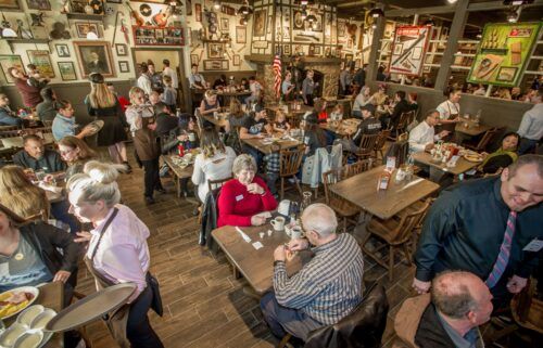 Diners at a California Cracker Barrel in 2018.