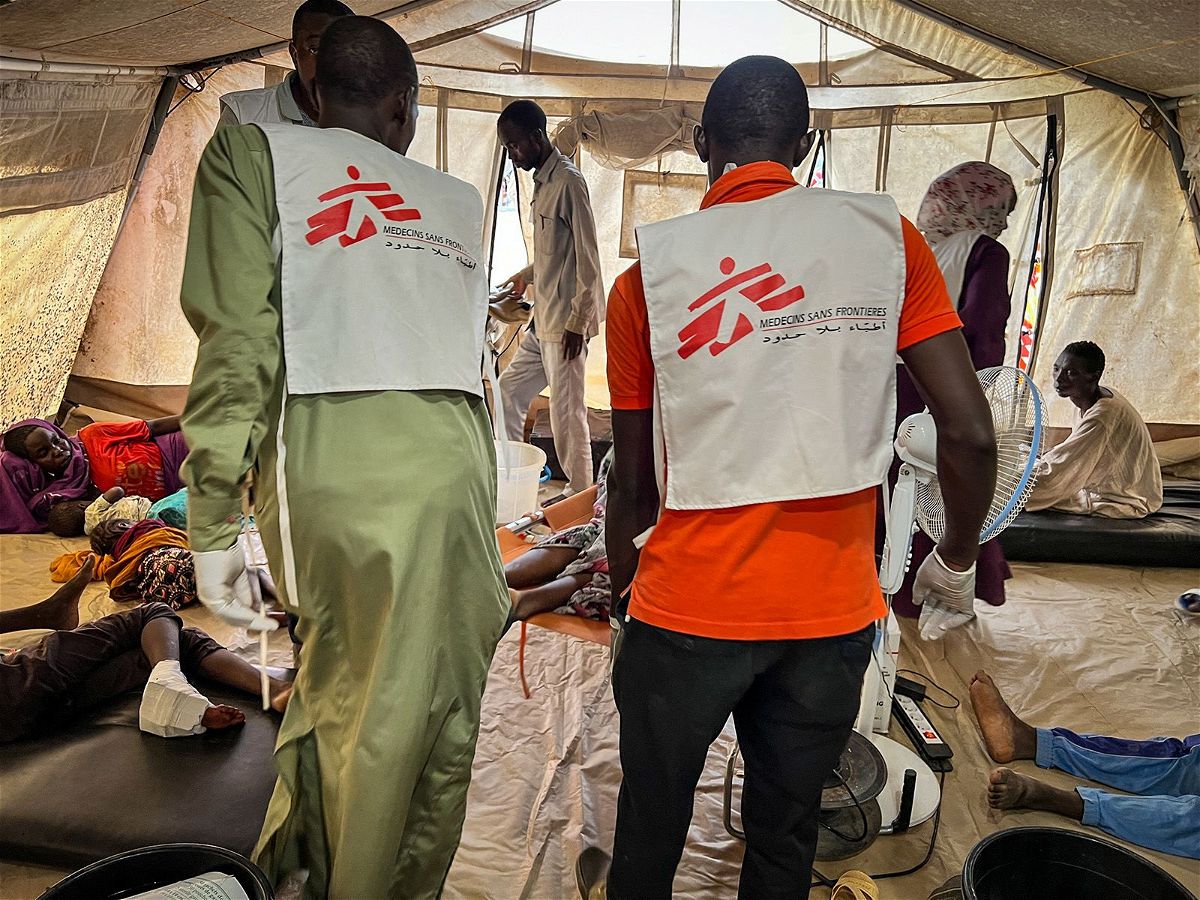 <i>Mohammad Ghannam/MSF/Reuters via CNN Newsource</i><br/>Doctors Without Borders (MSF) teams assist the war wounded from West Darfur