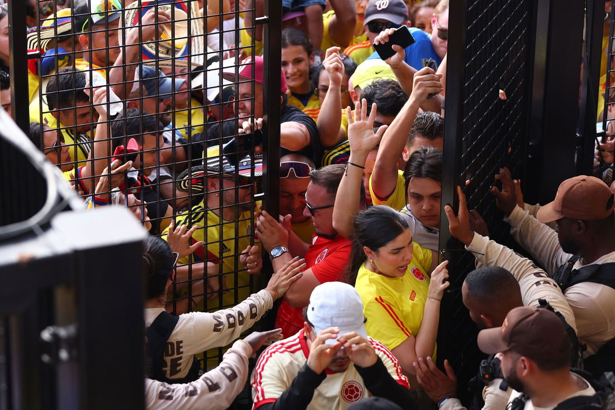 <i>Maddie Meyer/Getty Images via CNN Newsource</i><br/>Fans try to enter the stadium for the Copa América 2024 Final match between Argentina and Colombia at Hard Rock Stadium on July 14