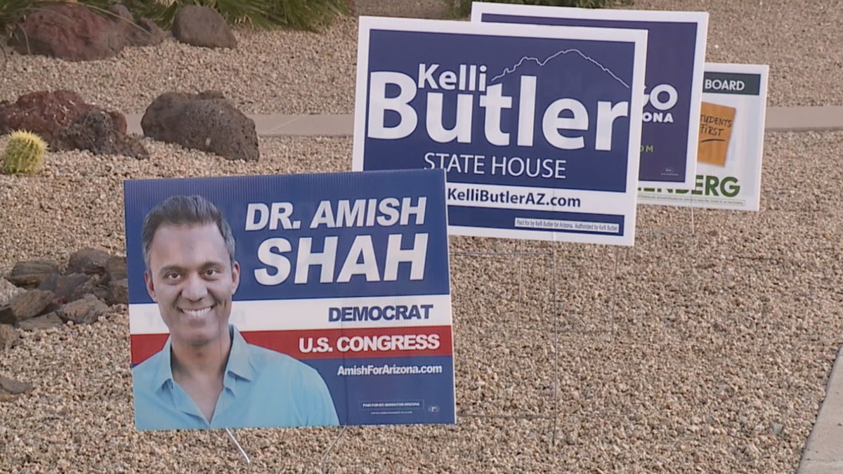 <i>KNXV via CNN Newsource</i><br/>A Valley woman reported that her political signs were stolen and a long letter was left in their place. Other neighbors have reported that their political signs were also stolen.