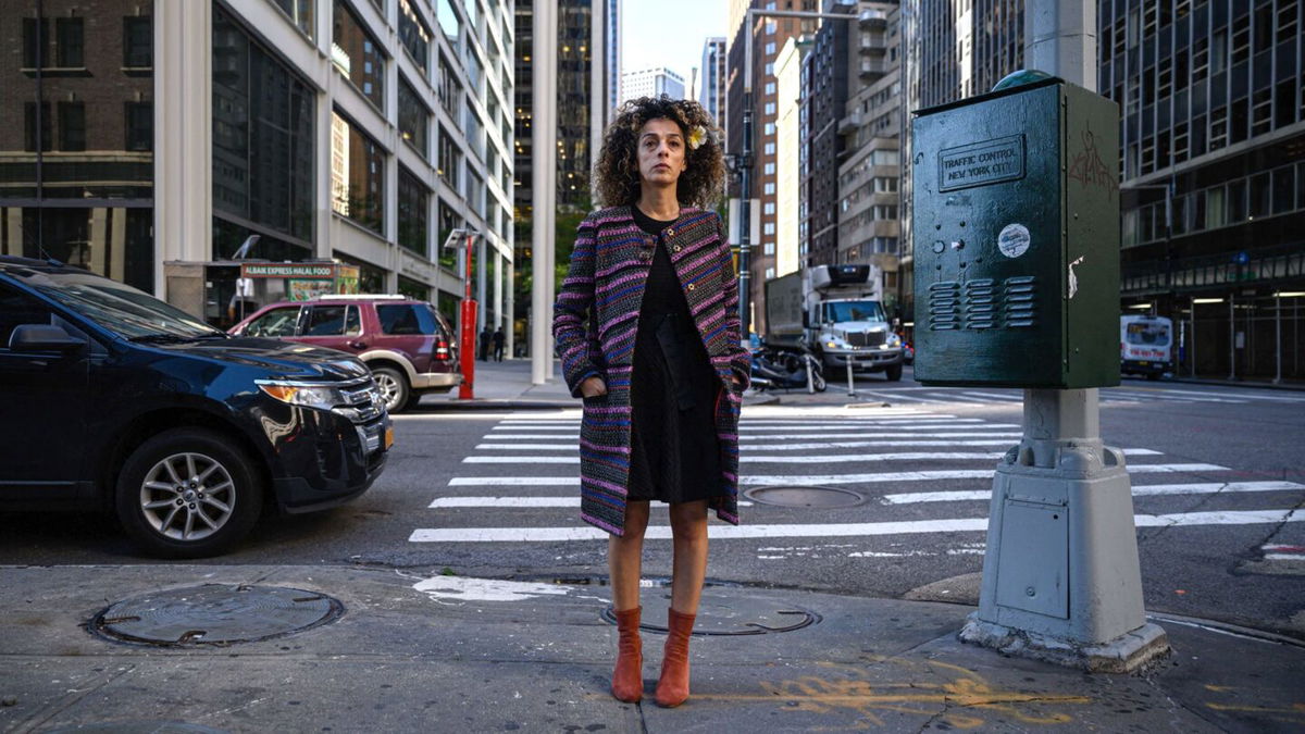 <i>Ed Jones/AFP/Getty Images via CNN Newsource</i><br/>Iranian-US women's rights activist Masih Alinejad poses in New York in October 2022.