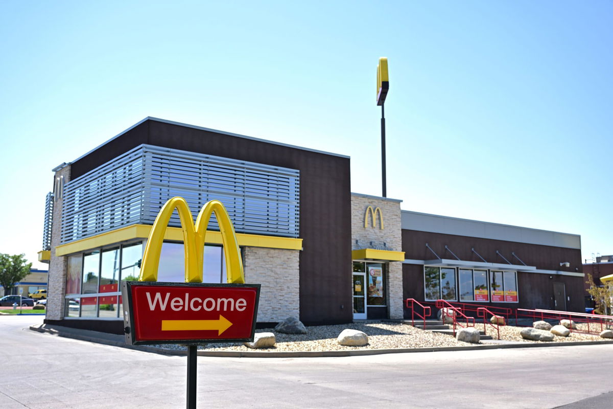 <i>Hyoung Chang/Denver Post/Getty Images via CNN Newsource</i><br/>One person is dead and 10  have been hospitalized due to an E. coli outbreak linked to McDonald's Quarter Pounders