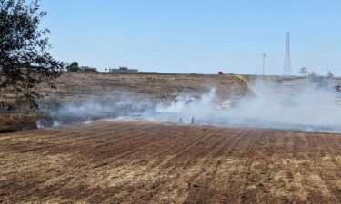 salinas, salinas fire, brush fire