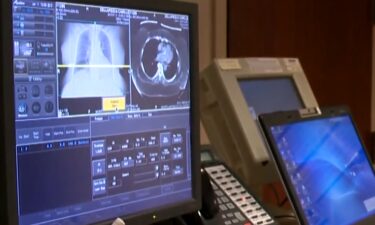 A Boston hospital is offering a new approach that allows patients to get diagnosed with lung cancer and treated in one trip to the operating room.