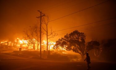 Steve Kerr said that his mother has evacuated her home in Pacific Palisades amid ongoing wildfires.