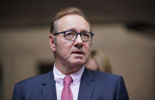 Actor Kevin Spacey reprised his “House of Cards” character in a video that comedian Tim Dillon released to promote his new Netflix comedy special.