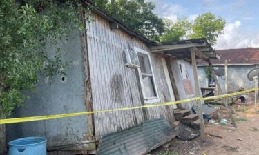 It was a frightening situation Saturday morning for more than a dozen people living in a home in Natchitoches Parish when the foundation of their home collapsed.