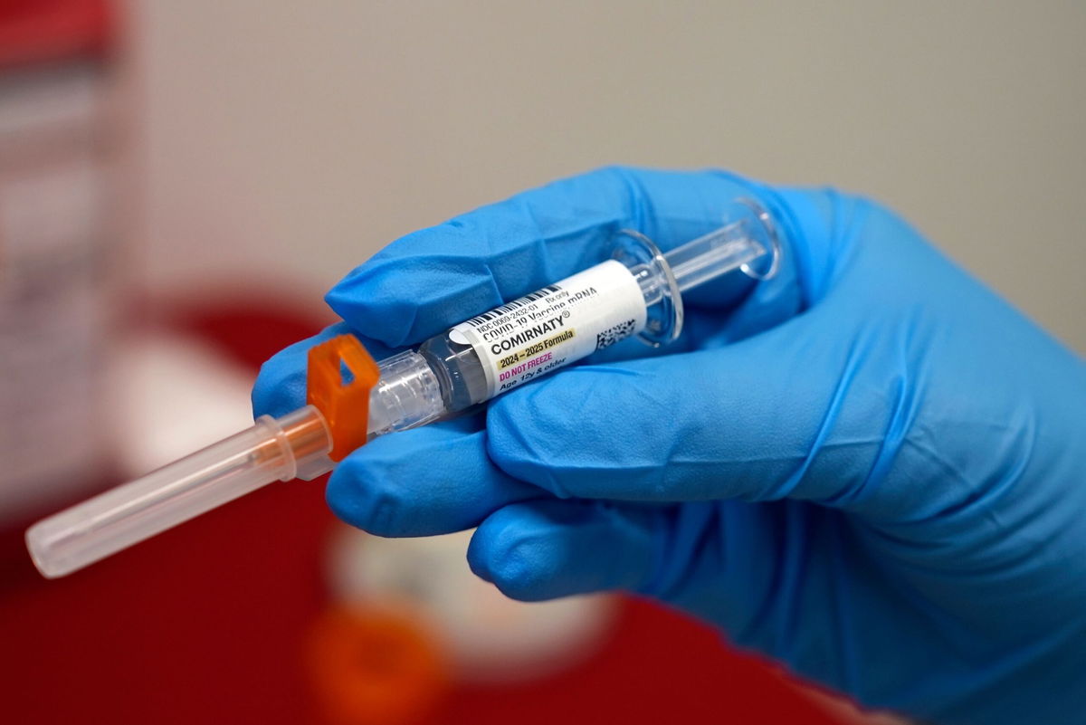 <i>Mary Conlon/AP via CNN Newsource</i><br/>Supplements sold online suggest they can help people "detox" after Covid-19 vaccination or infection. Experts say the claims are nonsense.