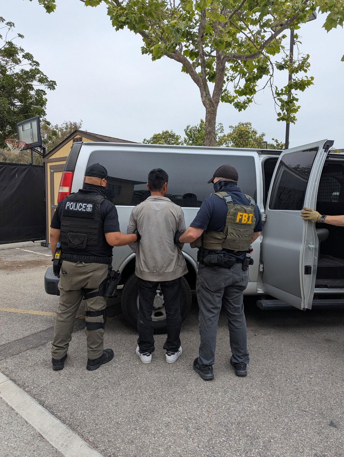 <i>@FBILosAngeles/KABC via CNN Newsource</i><br/>FBI Los Angeles confirmed in a post on X that they conducted immigration enforcement operations in Ventura County in support of Enforcement and Removal Operations.