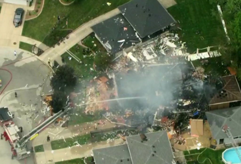 <i>WBBM via CNN Newsource</i><br/>One person is believed to have died in a suspected gas explosion and fire at a house in southwest suburban Crestwood