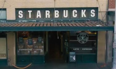 starbucks, santa cruz, union starbucks unionized